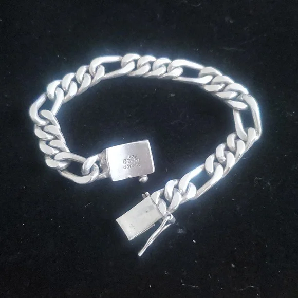 Men's Heavy 925 Sterling Figaro Link Chain Bracelet 48.9 grms - Picture 1 of 13